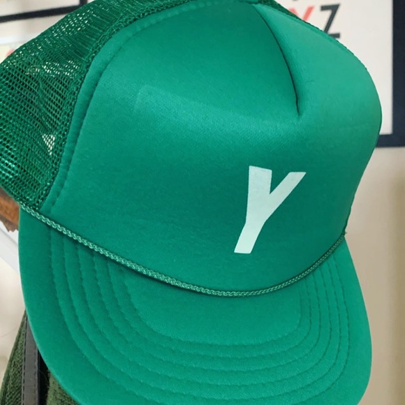 Vintage Green Letter Y Hat 💲10 SALE 🏷 - Picture 3 of 8